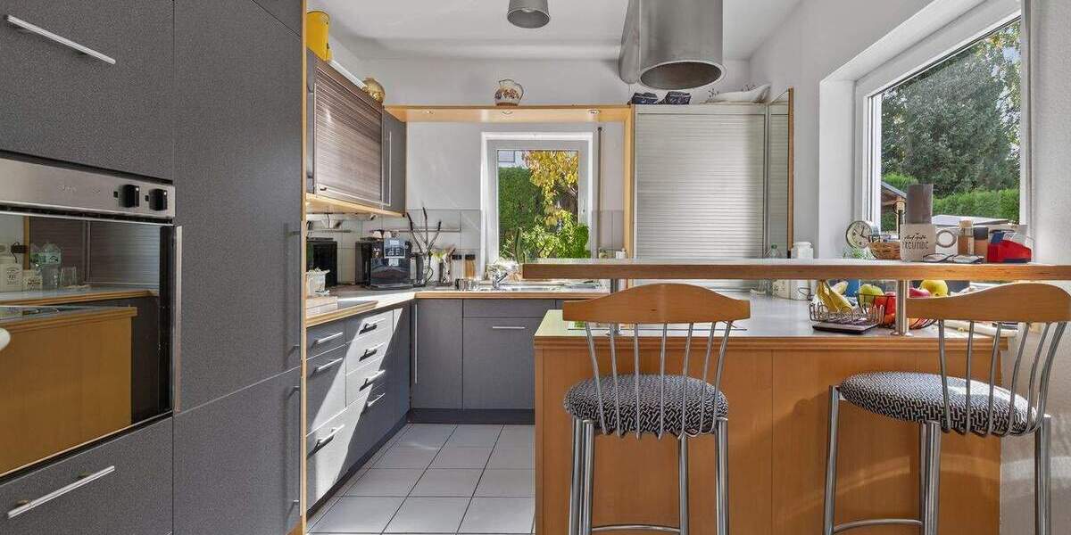 Einfamilienhaus Baden-Baden Ebersteinburg - 7 Zimmer, 228 m&sup2;, 1.195.000&euro; | Angebot:25680967