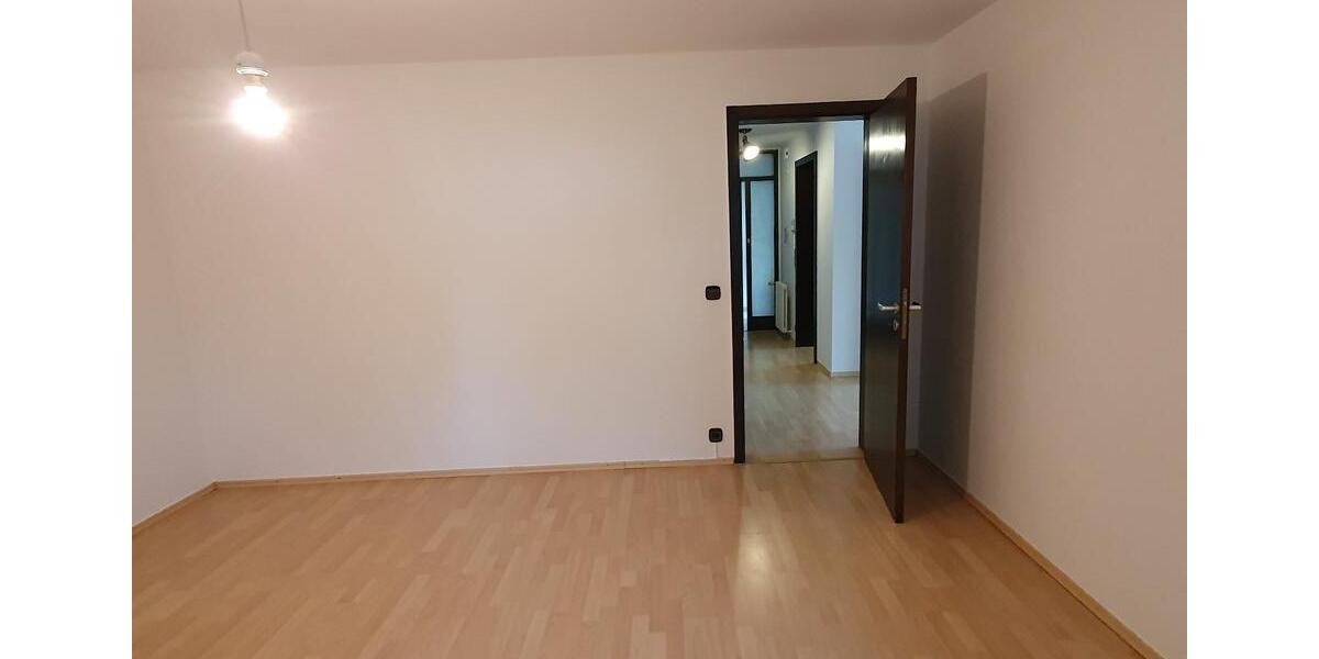 Erdgeschoßwohnung Gaggenau - 2 Zimmer, 65 m&sup2;, 650&euro; | Angebot:25374968