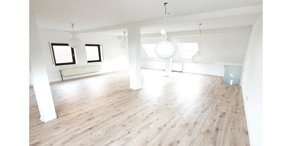 Etagenwohnung Ettlingen - 3 Zimmer, 120 m&sup2;, 1.100&euro; | Angebot:26646986
