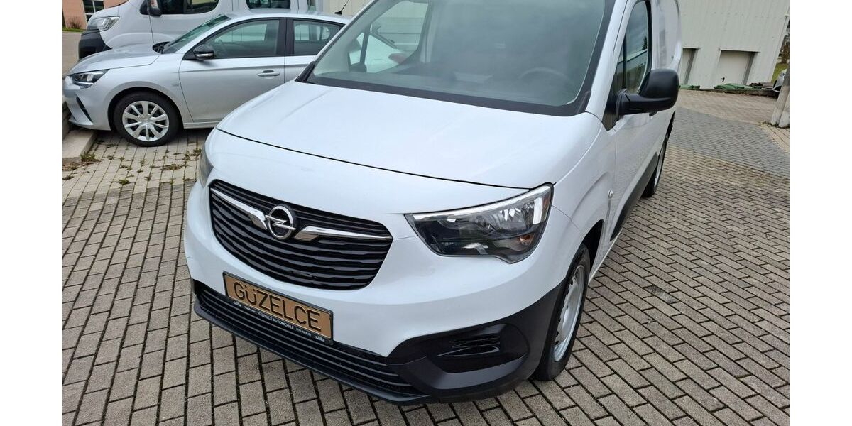 Opel Combo 73.800 km 13.599 &euro; Baden-Württemberg - Maulbronn 75433