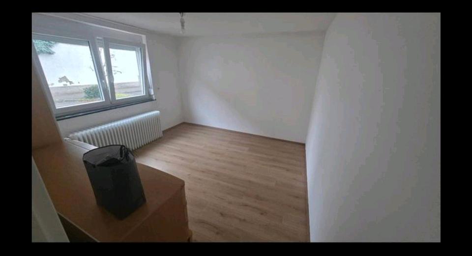 Erdgeschoßwohnung Iffezheim - 4 Zimmer, 84 m&sup2;, 1.050&euro; | Angebot:25833377