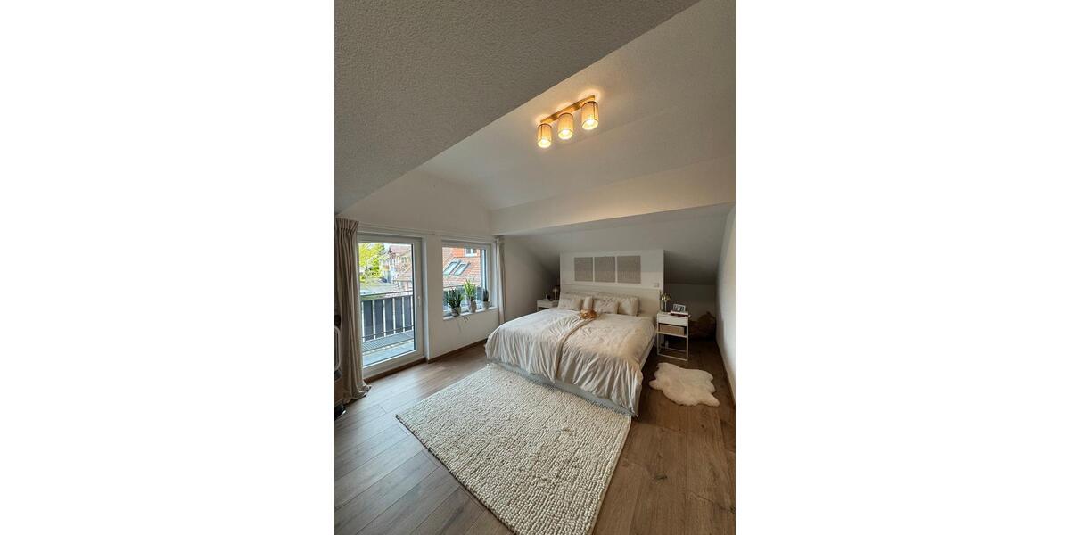 Etagenwohnung Baden-Baden Lichtental - 2 Zimmer, 92 m&sup2;, 1.100&euro; | Angebot:25964359