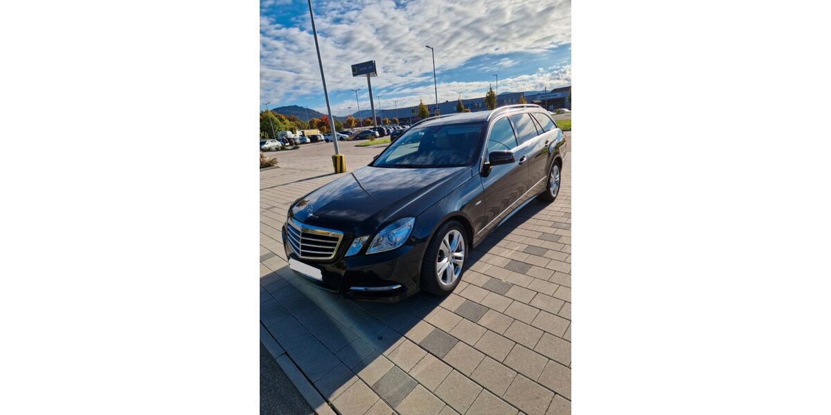 Mercedes-Benz E 200 181.500 km 9.499 &euro; Rastatt 76437