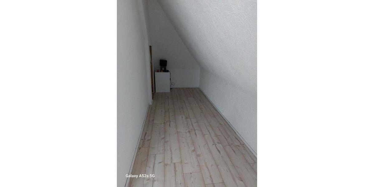 Etagenwohnung Renchen - 4 Zimmer, 95 m&sup2;, 800&euro; | Angebot:24976130