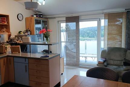 Wohnung Schömberg - 5 Zimmer, 121 m&sup2;, 1.290&euro; | Angebot:26453745