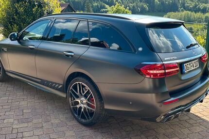 Mercedes-Benz E 63 AMG 5.539 km 125.000 &euro; Sasbachwalden 77887