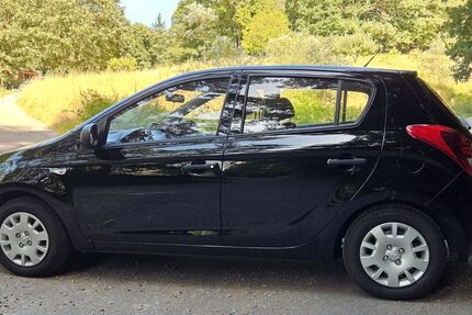 Hyundai i20 9.309 km 7.500 &euro; Bühlertal 77830