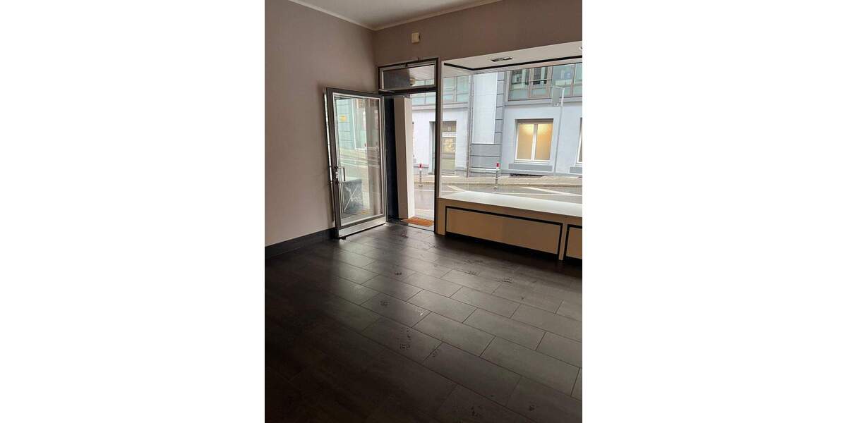 Gewerbeobjekt Baden-Baden Innenstadt - 1 Zimmer, 500&euro; | Angebot:25708255