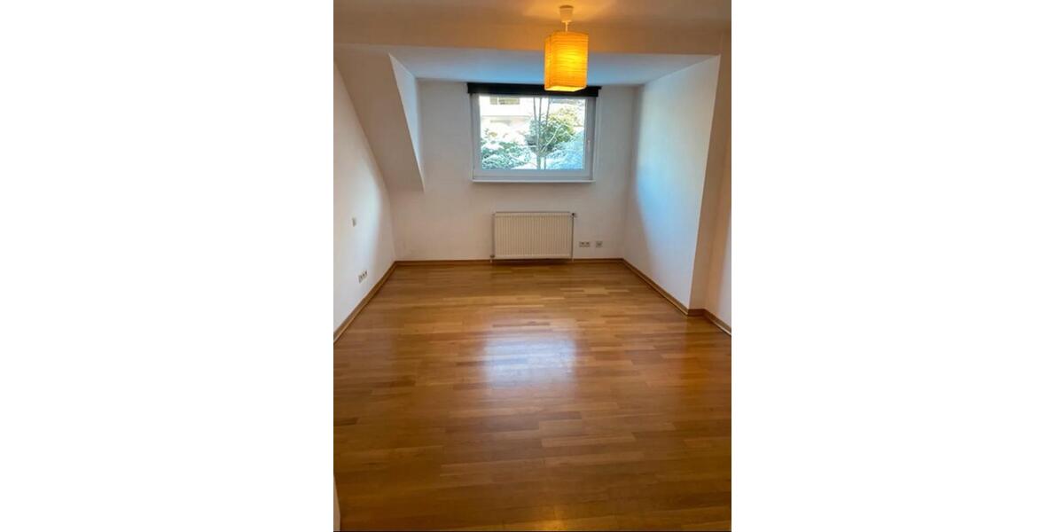 Dachgeschoßwohnung Baden-Baden Baden - 2 Zimmer, 58 m&sup2;, 965&euro; | Angebot:25369058