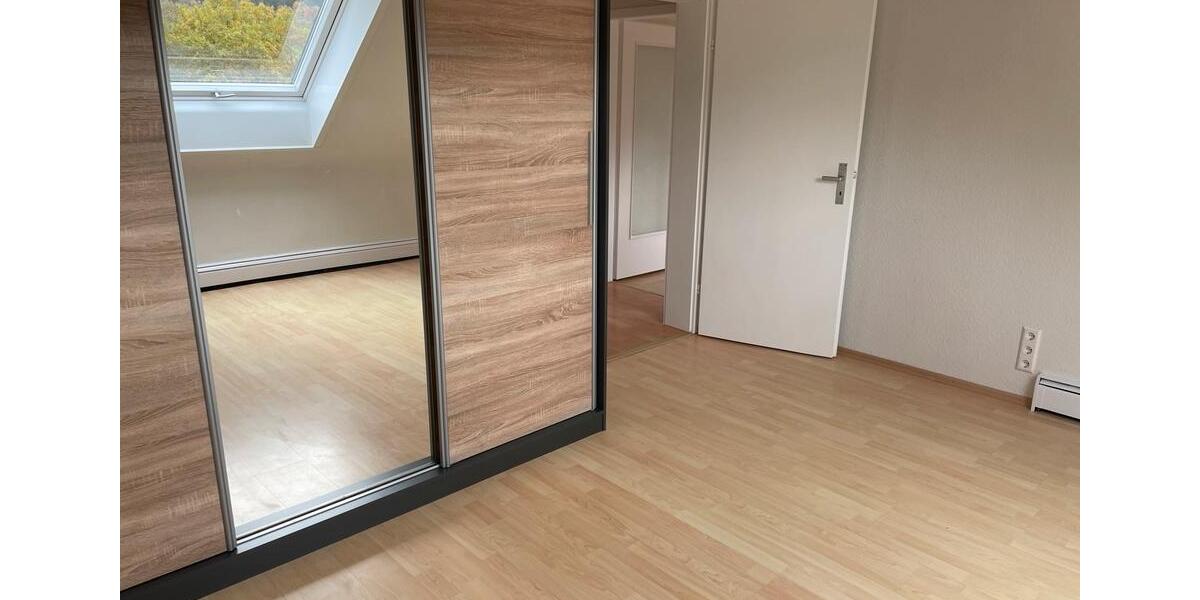 Dachgeschoßwohnung Gernsbach - 2 Zimmer, 54 m&sup2;, 600&euro; | Angebot:26654939