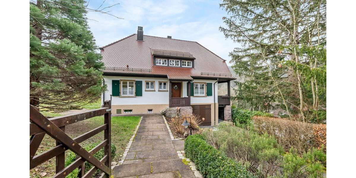 Einfamilienhaus Baden-Baden Baden - 4 Zimmer, 200 m&sup2;, 1.280.000&euro; | Angebot:19601132