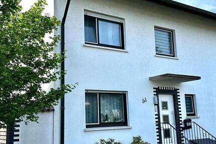 Haus Oberkirch - 7 Zimmer, 173 m&sup2;, 1.900&euro; | Angebot:26561303
