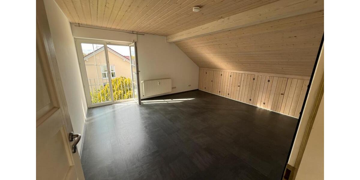 Einfamilienhaus Rheinstetten - 11 Zimmer, 320 m&sup2;, 749.000&euro; | Angebot:25823876