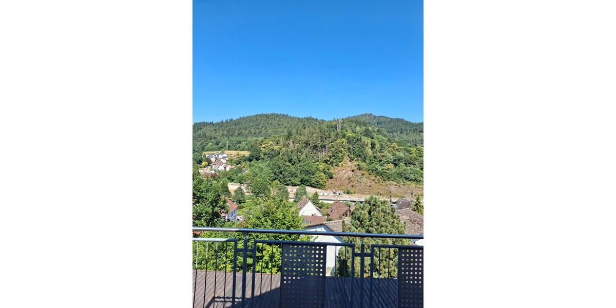 Einfamilienhaus Gernsbach - 7 Zimmer, 168 m&sup2;, 348.000&euro; | Angebot:27005935