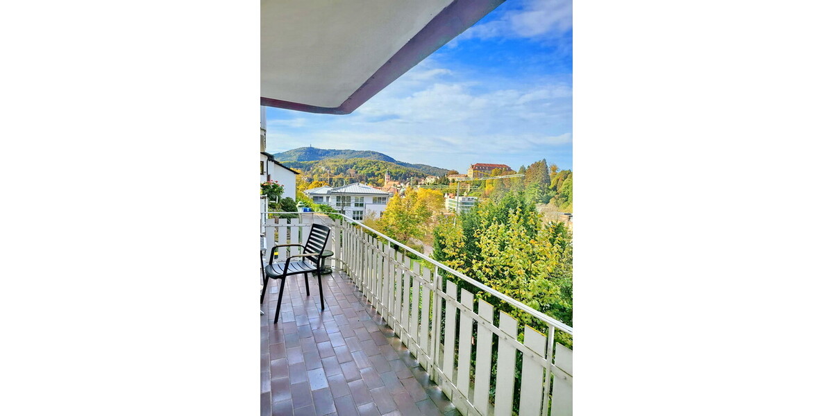 Schöne 4-Zimmer Wohnung mit sonnigem Balkon in Zentrumslage - 4- Baden-Baden Baden | Angebot:19891354