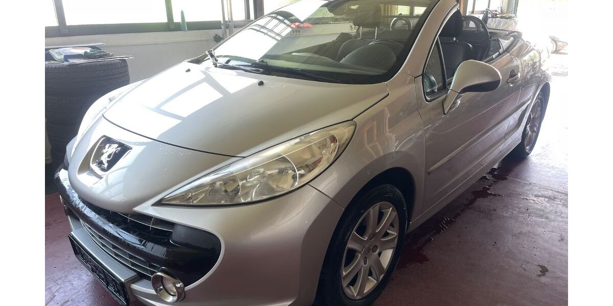 Peugeot 207 171.000 km 1.300 &euro; Baden-Württemberg - Hechingen 72379