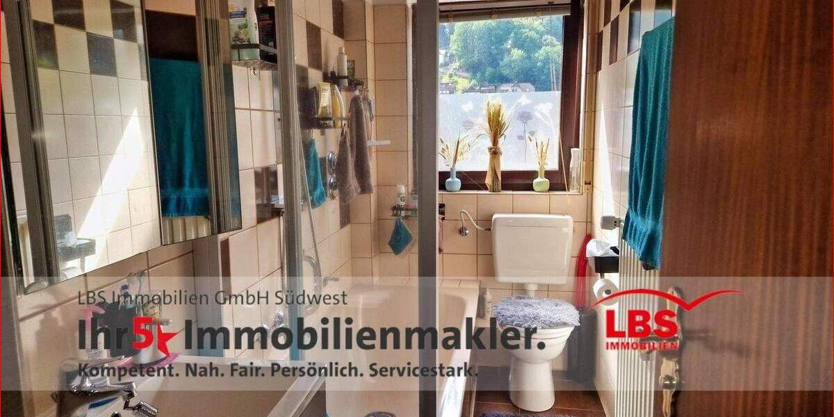 Etagenwohnung Bad Wildbad - 3 Zimmer, 62 m&sup2;, 159.000&euro; | Angebot:25665811
