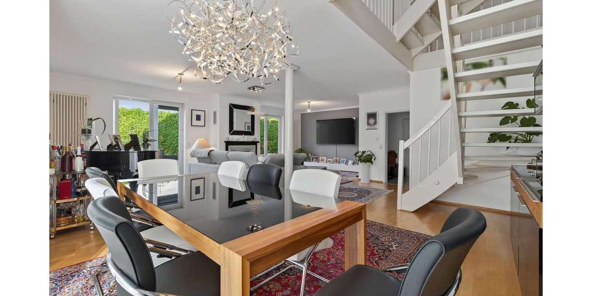 Einfamilienhaus Baden-Baden Baden - 7 Zimmer, 228 m&sup2;, 1.195.000&euro; | Angebot:23354231