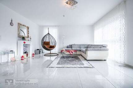 Wohnung Schömberg - 4 Zimmer, 97 m&sup2;, 355.000&euro; | Angebot:17200128