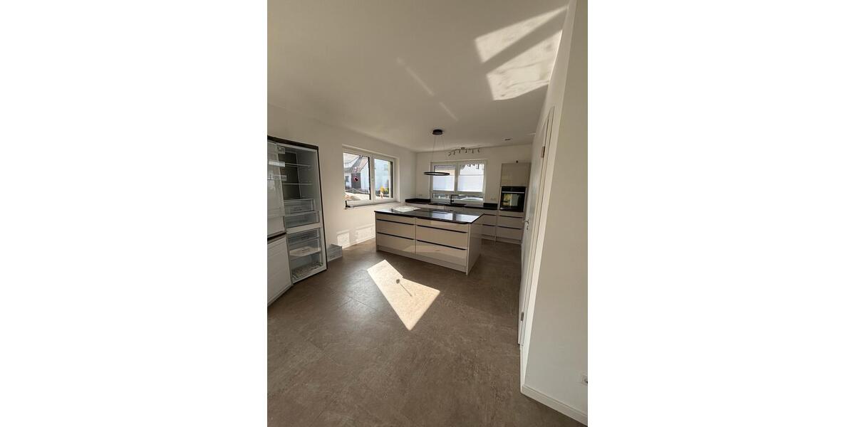 Einfamilienhaus Loffenau - 5 Zimmer, 158 m&sup2;, 790.000&euro; | Angebot:25979312