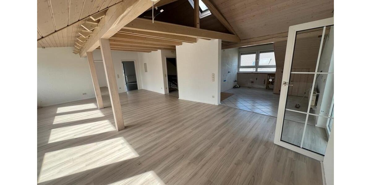 Einfamilienhaus Rheinstetten - 11 Zimmer, 320 m&sup2;, 749.000&euro; | Angebot:25823876