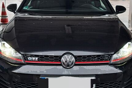 VW Golf 56.400 km 17.699 &euro; Weisenbach 76599