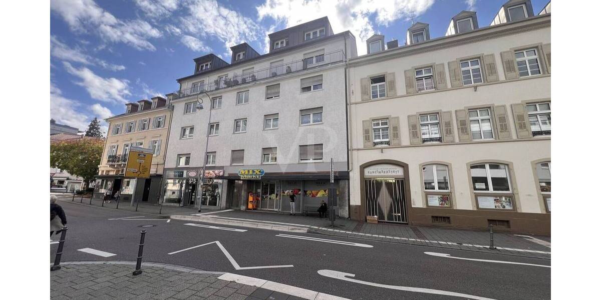 Etagenwohnung Baden-Baden Innenstadt - 3 Zimmer, 90 m&sup2;, 230.000&euro; | Angebot:25694677