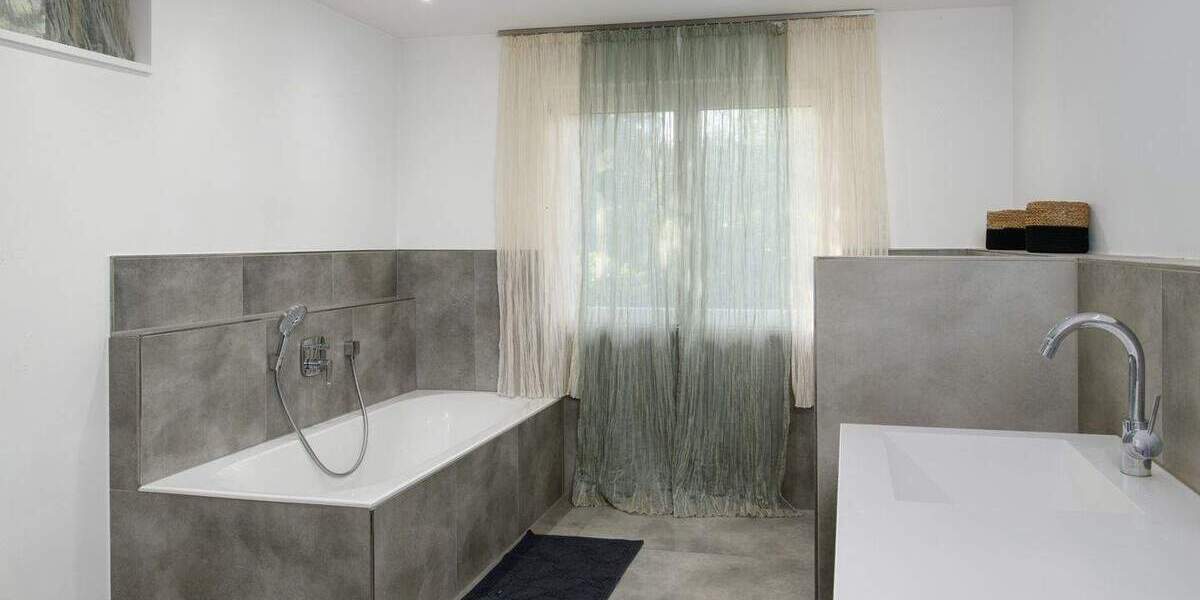 Einfamilienhaus Gaggenau - 4 Zimmer, 155 m&sup2;, 895.000&euro; | Angebot:25669043