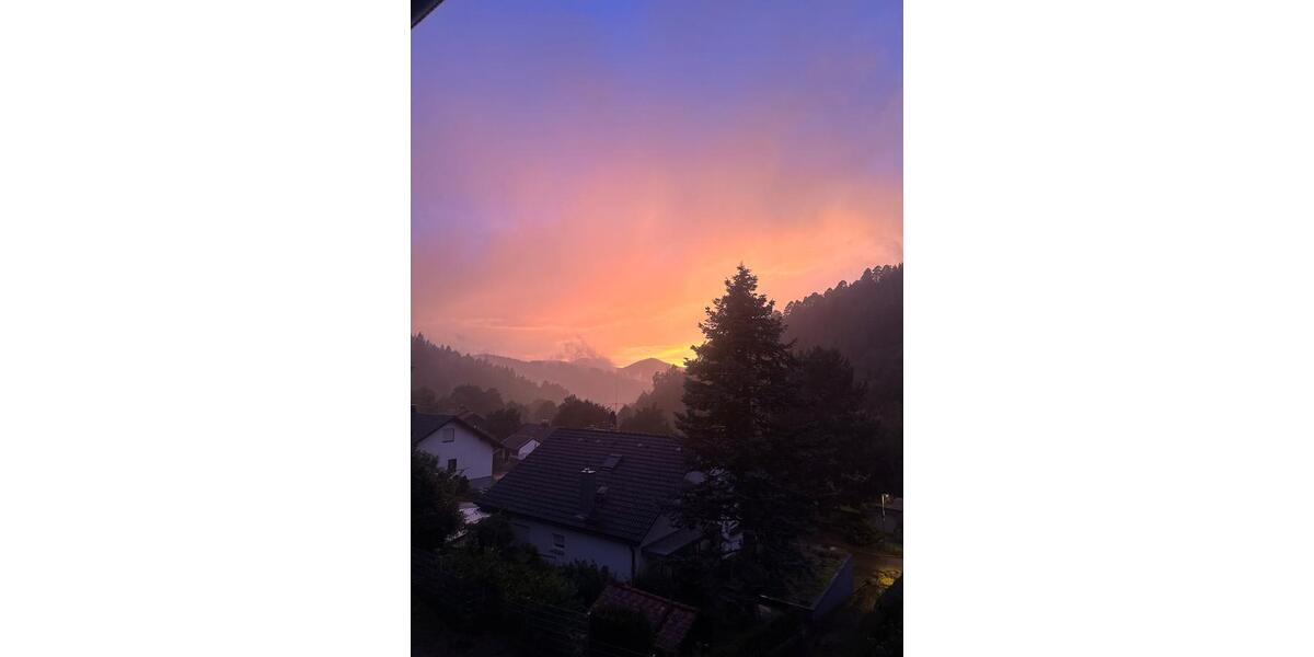 Einfamilienhaus Gernsbach - 8 Zimmer, 275 m&sup2;, 720.000&euro; | Angebot:25612415