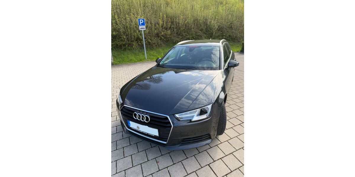 Audi A4 105.423 km 16.899 &euro; Lauf 77886