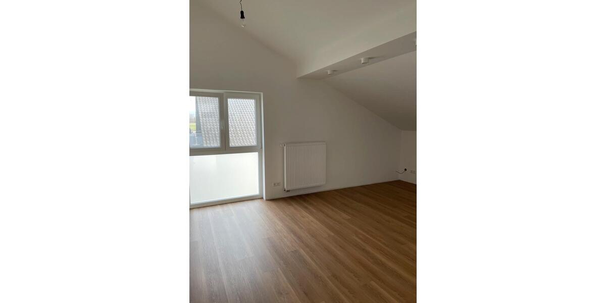 Dachgeschoßwohnung Rheinmünster - 3 Zimmer, 100 m&sup2;, 1.000&euro; | Angebot:25887941