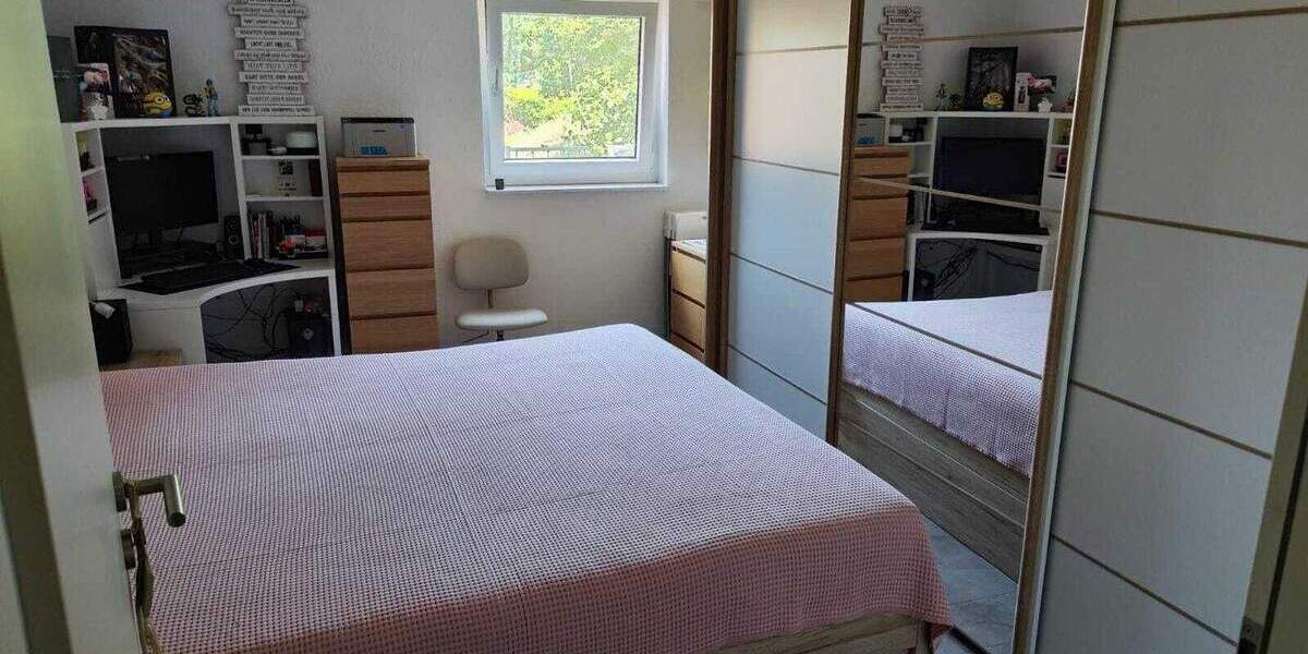 Etagenwohnung Höfen an der Enz - 3 Zimmer, 127 m&sup2;, 329.000&euro; | Angebot:25708061