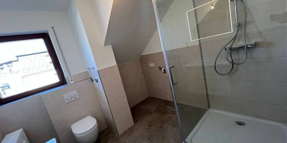 Etagenwohnung Baden-Baden Weststadt - 3 Zimmer, 94 m&sup2;, 375.000&euro; | Angebot:26108351