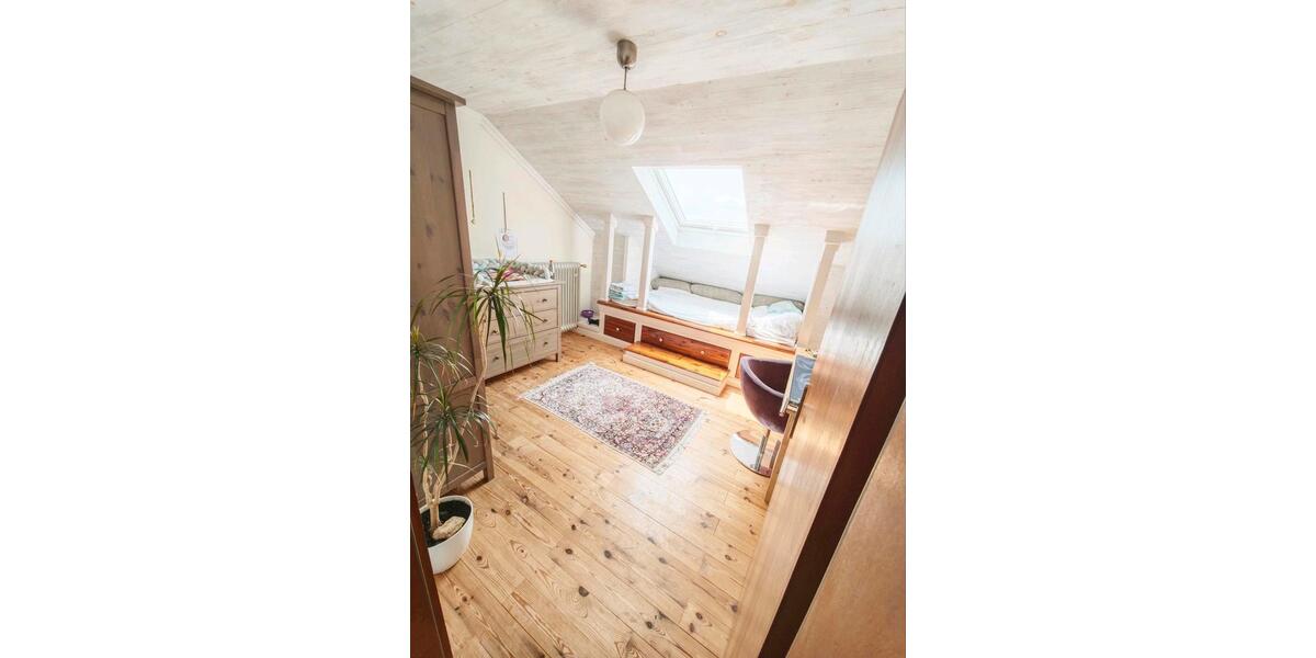 Doppelhaushälfte Baden-Baden Lichtental - 4 Zimmer, 156 m&sup2;, 499.000&euro; | Angebot:25945603