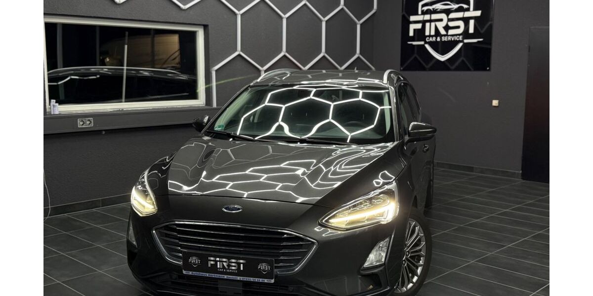 Ford Focus 185.000 km 7.500 &euro; Bietigheim 76467