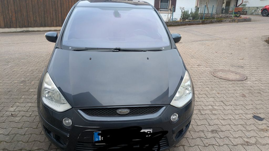 Ford S-Max 373.000 km 2.050 &euro; Oberkirch 77704