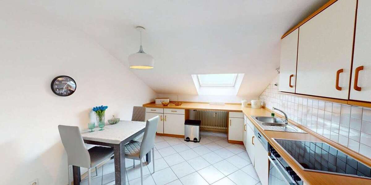 Etagenwohnung Seebach - 2 Zimmer, 69 m&sup2;, 147.000&euro; | Angebot:25547573