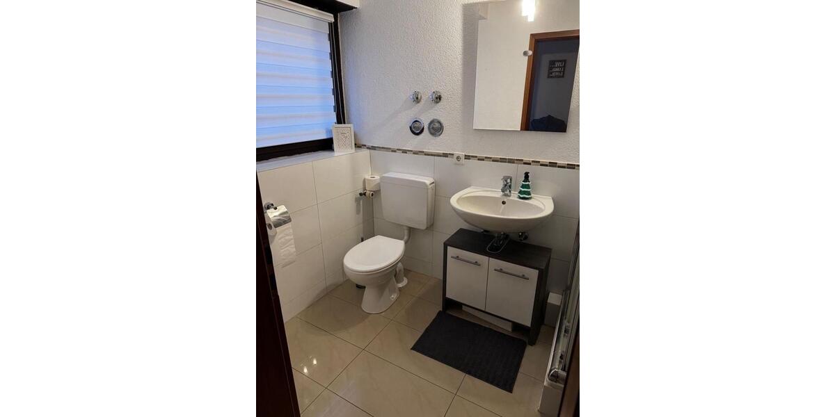 Erdgeschoßwohnung Keltern - 2 Zimmer, 83 m&sup2;, 750&euro; | Angebot:25940715