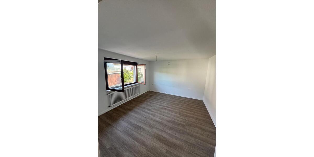 Etagenwohnung Achern - 3 Zimmer, 72 m&sup2;, 800&euro; | Angebot:25498363