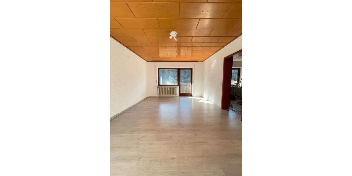 Etagenwohnung Forbach - 3 Zimmer, 115 m&sup2;, 1.030&euro; | Angebot:25892310