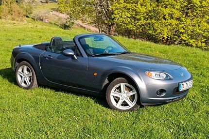 Mazda MX-5 102.000 km 9.100 &euro; Gernsbach 76593