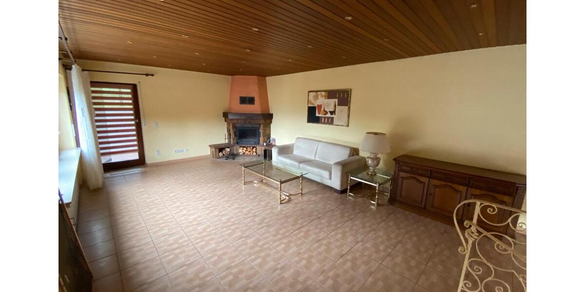 Dachgeschoßwohnung Baden-Baden Baden - 4 Zimmer, 100 m&sup2;, 250.000&euro; | Angebot:25916346