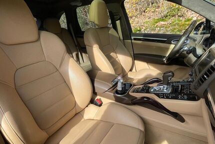 Porsche Cayenne 57.000 km 55.500 &euro; Baden-Baden 76532