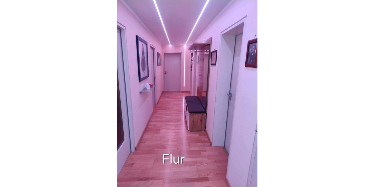 Etagenwohnung Waldbronn - 3 Zimmer, 84 m&sup2;, 279.000&euro; | Angebot:25392118