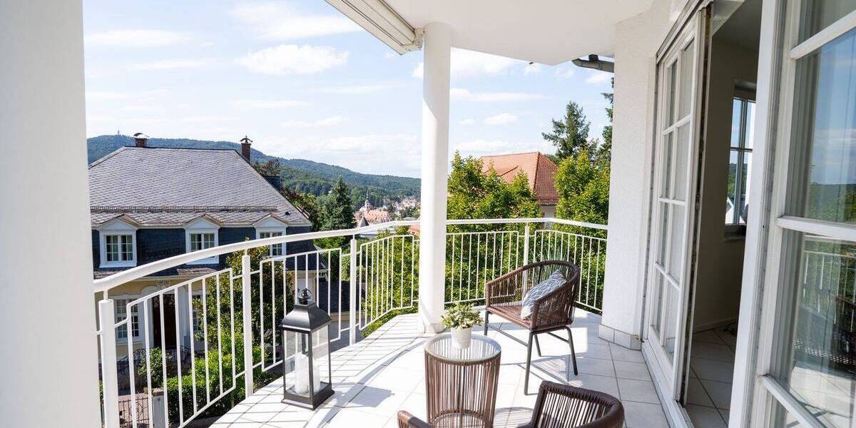 Etagenwohnung Baden-Baden Innenstadt - 3 Zimmer, 150 m&sup2;, 850.000&euro; | Angebot:25729897