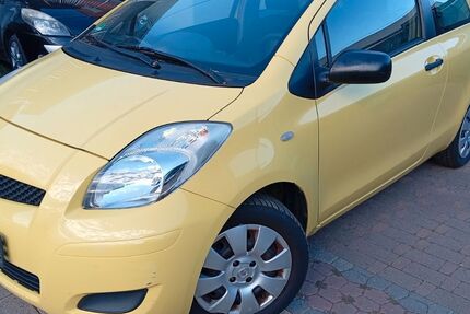 Toyota Yaris 192.332 km 1.499 &euro; Baden Baden 76530