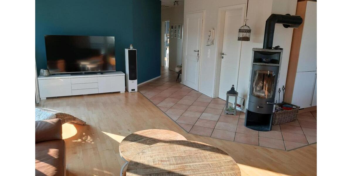 Dachgeschoßwohnung Rheinmünster - 5 Zimmer, 108 m&sup2;, 1.000&euro; | Angebot:25993684