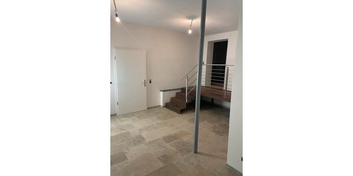 Erdgeschoßwohnung Muggensturm - 3 Zimmer, 80 m&sup2;, 1.050&euro; | Angebot:25175359