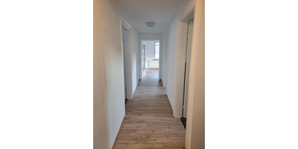 Maisonettenwohnung Bad Wildbad - 6 Zimmer, 140 m&sup2;, 1.600&euro; | Angebot:24110481