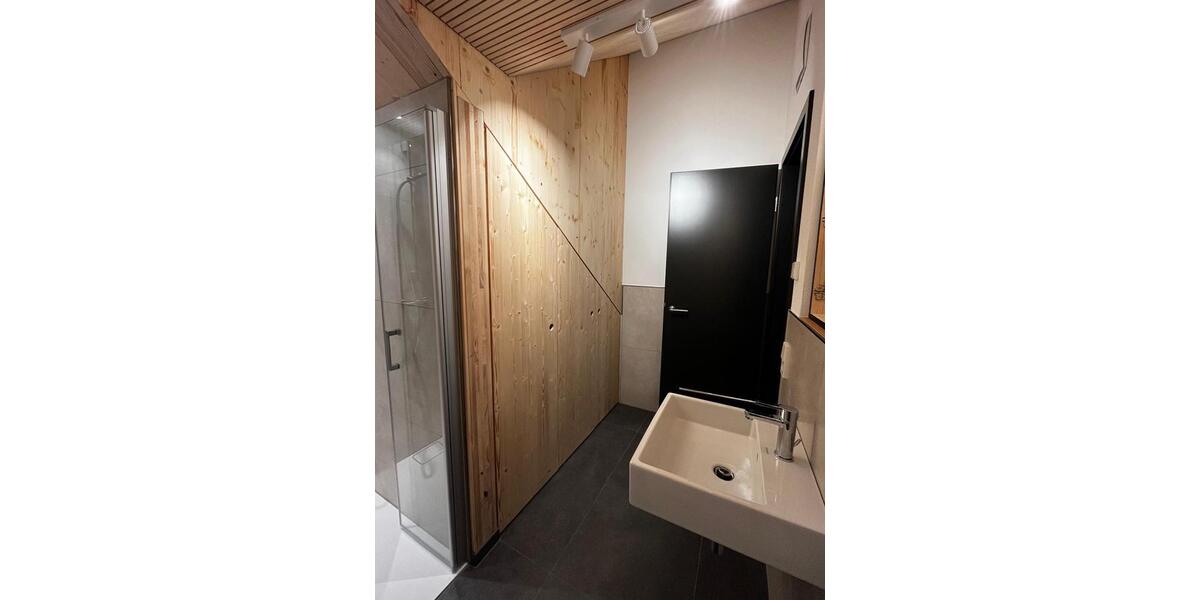 Etagenwohnung Achern - 5 Zimmer, 153 m&sup2;, 1.900&euro; | Angebot:25272121